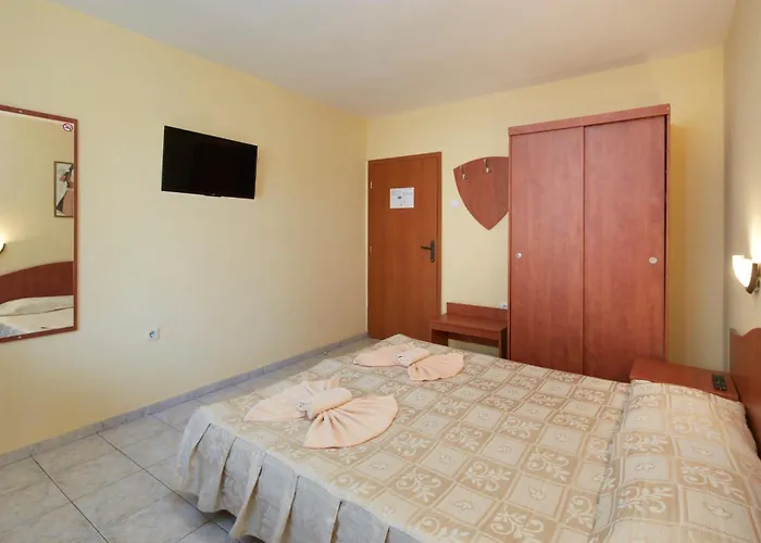 Family Andreev Отель Несебр